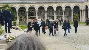 Thomas Dutronc au Père-Lachaise en juin 2024