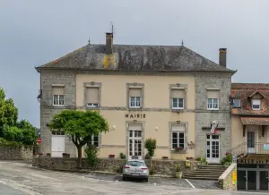 Mairie de Mayrinhac-Lentour dans le Lot