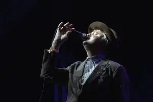 Pete Doherty sur scène au Lazydays Festival en juillet 2025
