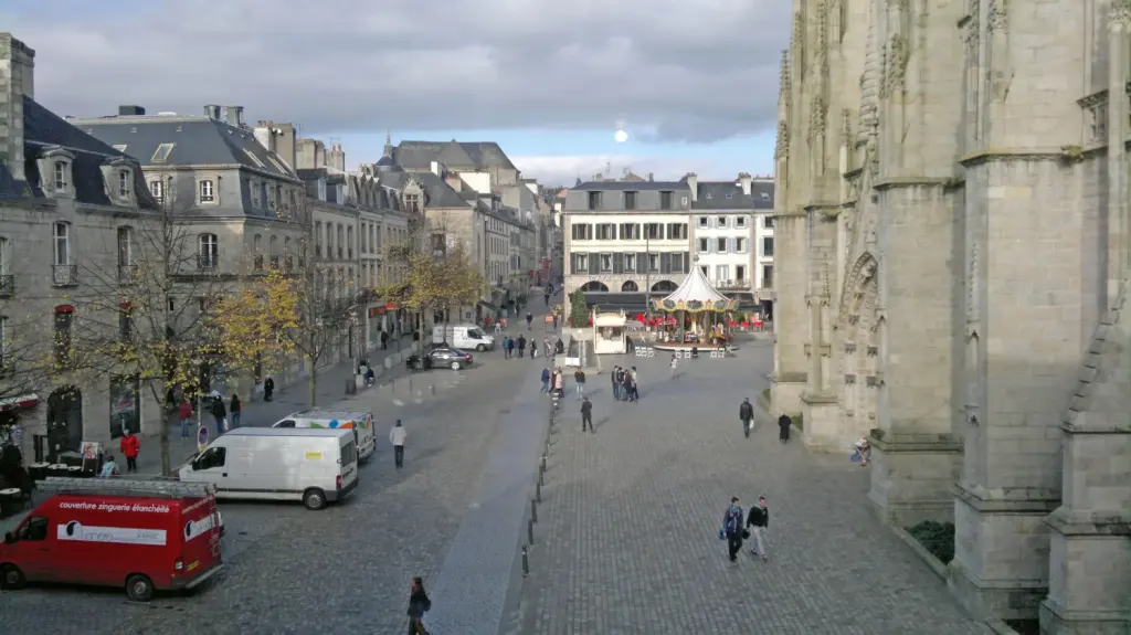 La place Saint-Corentin à Quimper, photographie d’archive de 2012