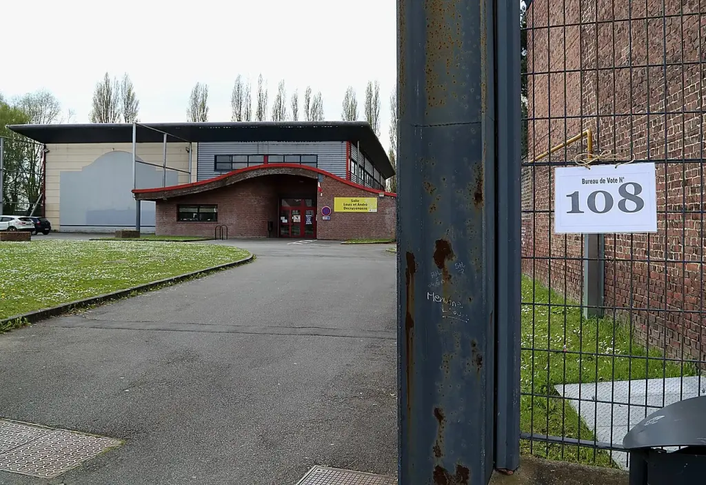 Bureau de vote à Tourcoing lors de la présidentielle de 2022