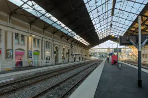 Quais de la gare de Périgueux en 2024