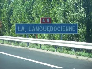 Panneau de l’autoroute A9 La Languedocienne