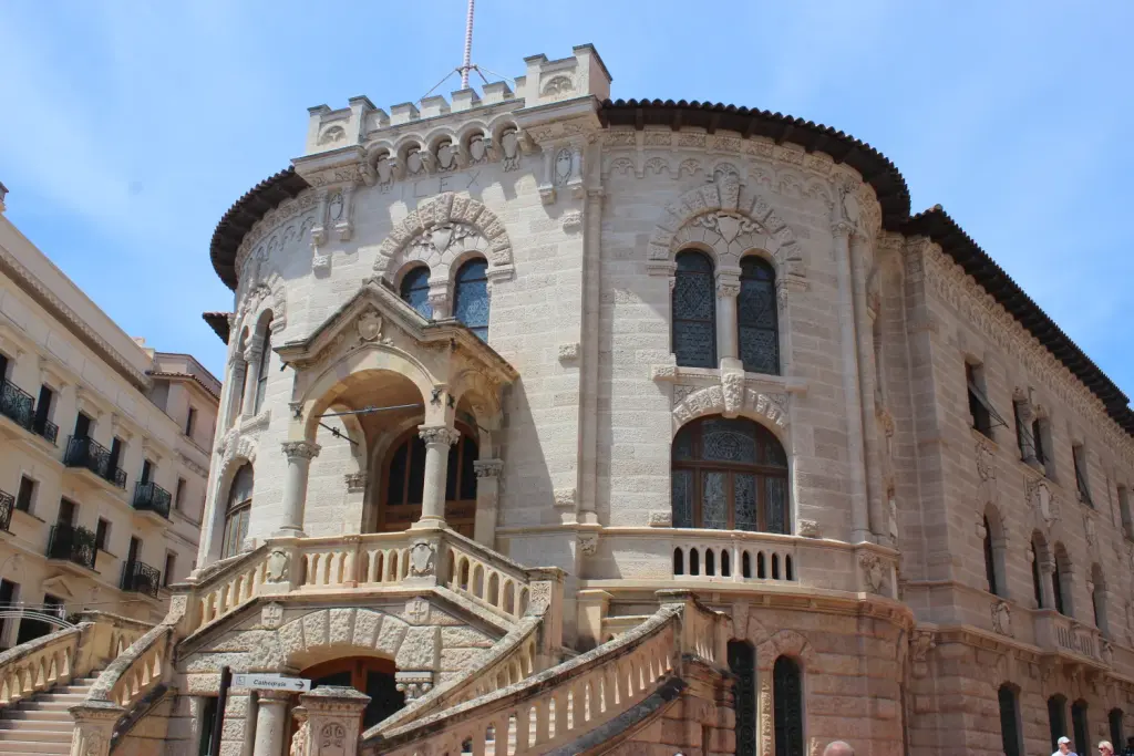 Façade du Palais de justice de Monaco, photographie d’archive de mai 2017