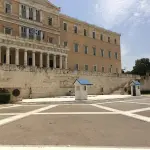 Parlement grec sur la place Syntagma à Athènes