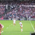 Des joueurs de l’Union Bordeaux-Bègles disputent un match au stade Chaban-Delmas