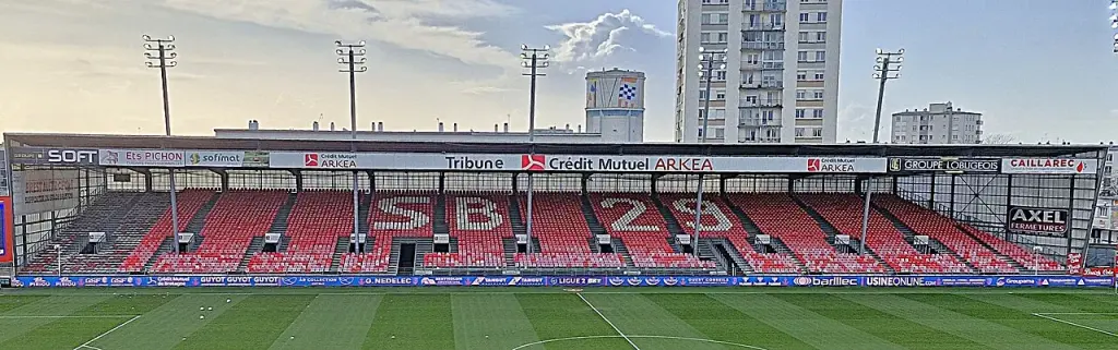 Tribune du stade Francis-Le Blé à Brest