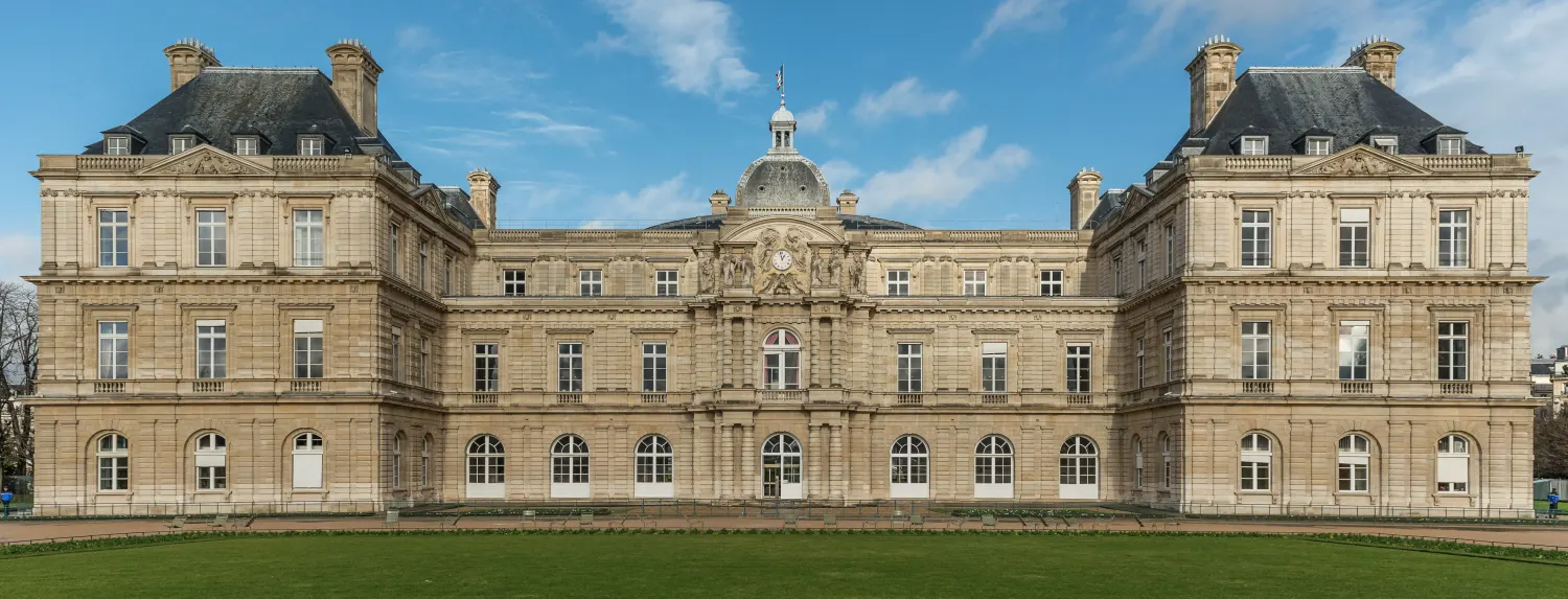 Façade sud du palais du Luxembourg, siège du Sénat, en janvier 2014
