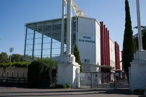 Entrée du stade Jean-Dauger à Bayonne, photographie d’archive de 2013