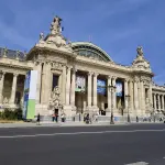 Façade du Grand Palais à Paris