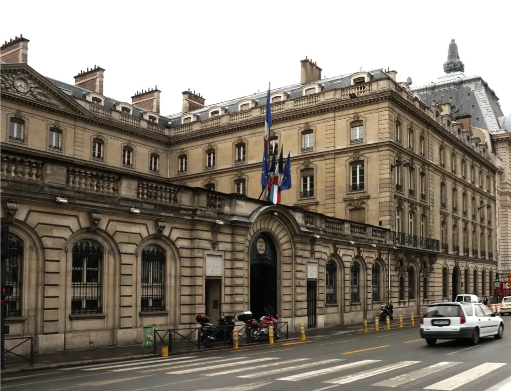 Caisse des Dépôts et Consignations — Paris