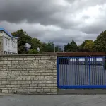 Lycée Auguste-Béhal de Lens — entrée principale