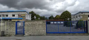 Lycée Auguste-Béhal de Lens — entrée principale