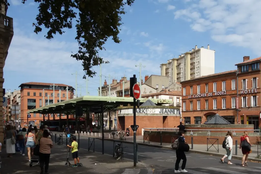 Place Jeanne-d’Arc à Toulouse